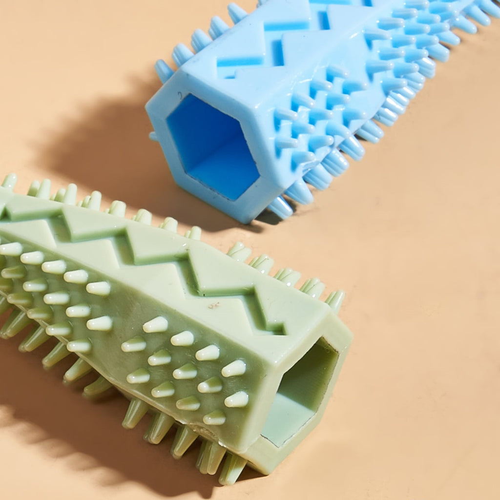 Hexagonal chew stick – close-up