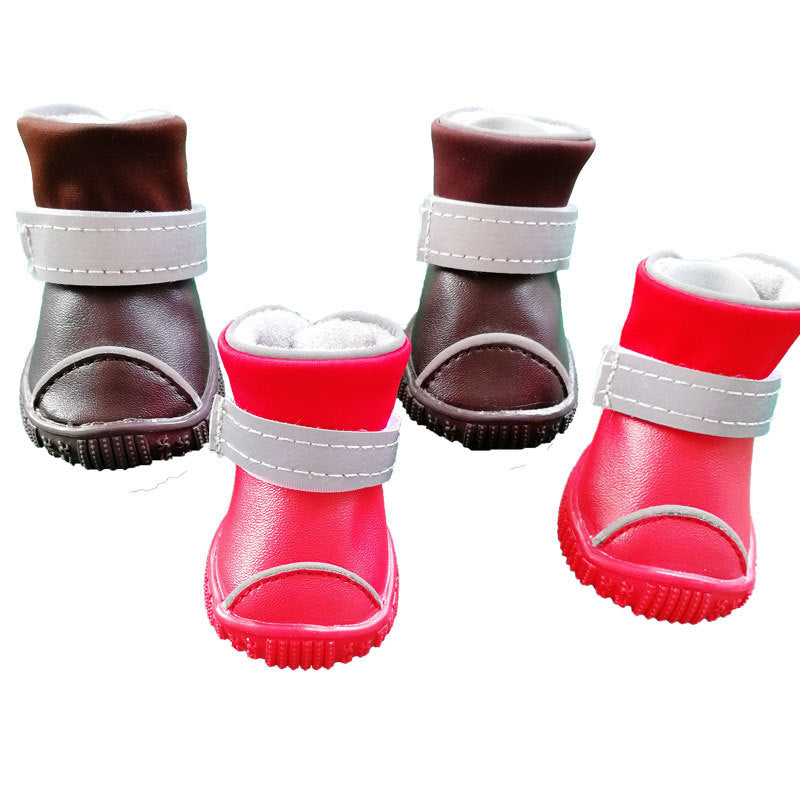 Waterproof dog boots in red and coffee