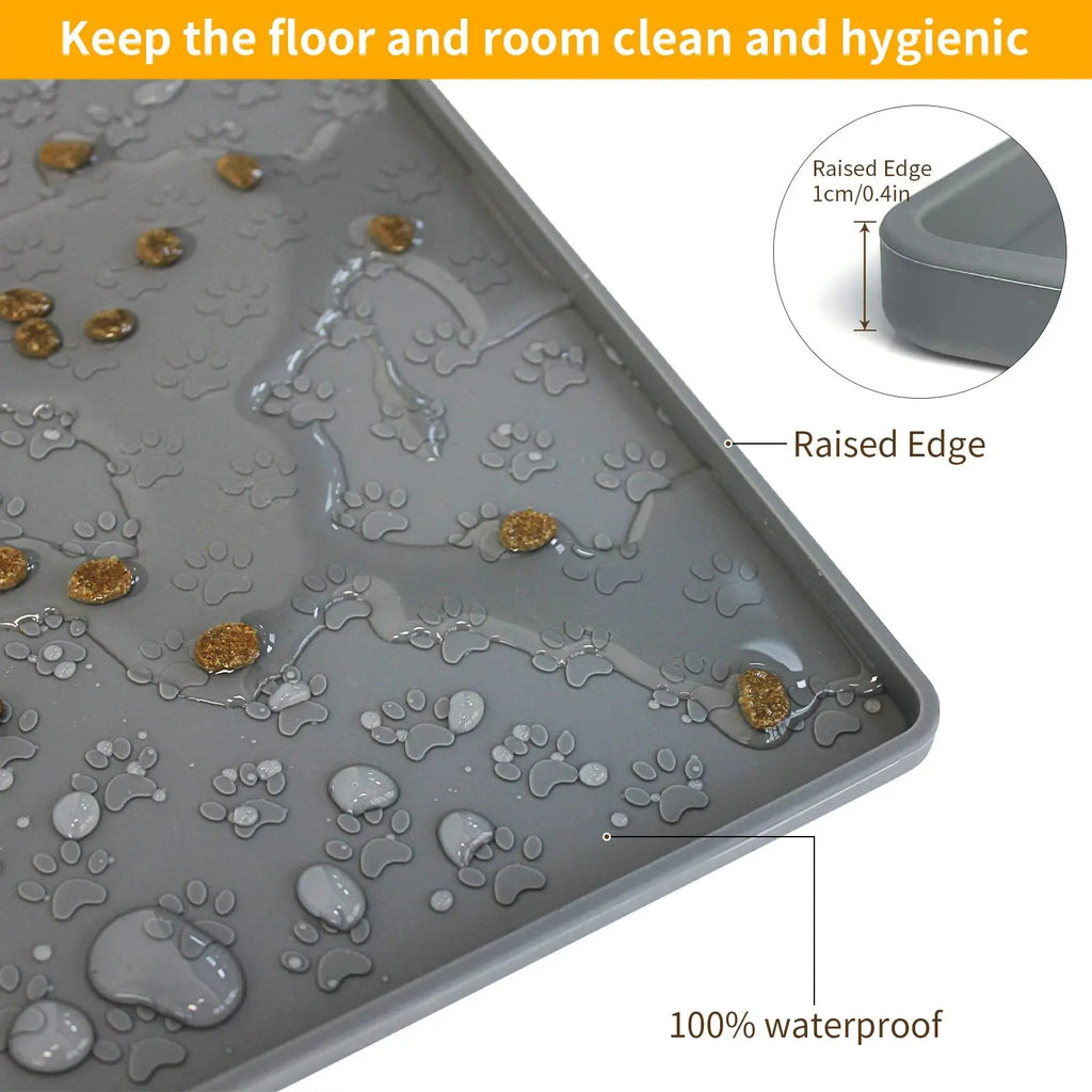 Paw Print Feeding Mat – Silicone Placemat with Raised Anti-Spill Edge